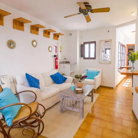 Sevillano Πανσιόν *