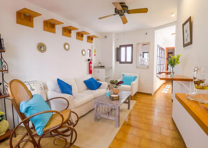 Sevillano Πανσιόν *